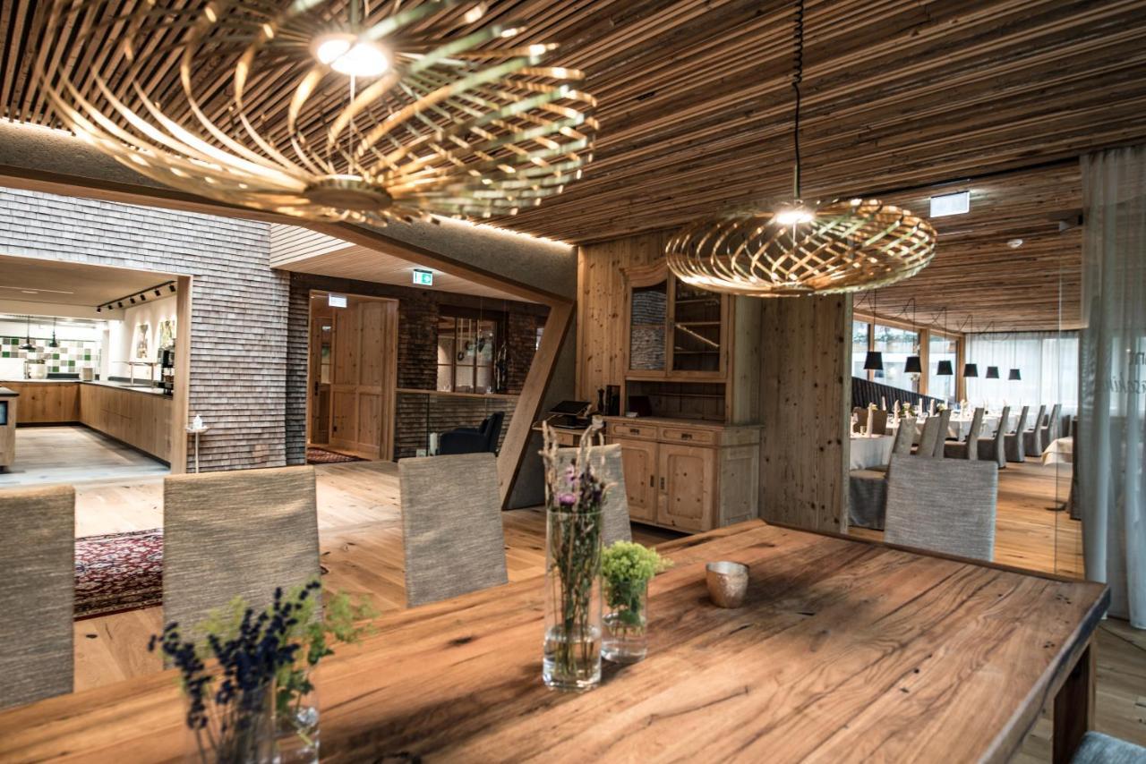 瓦瑟陶尔奥鹏度假村酒店 达米尔斯 外观 照片